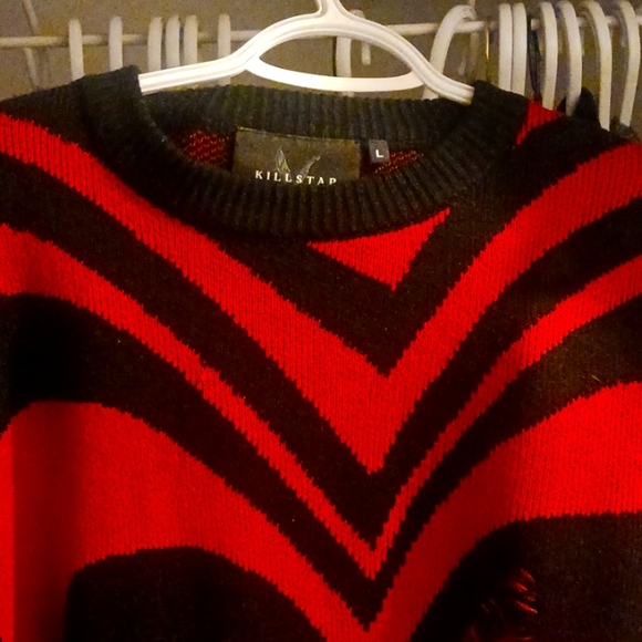 Sweater - Picture 1 of 7